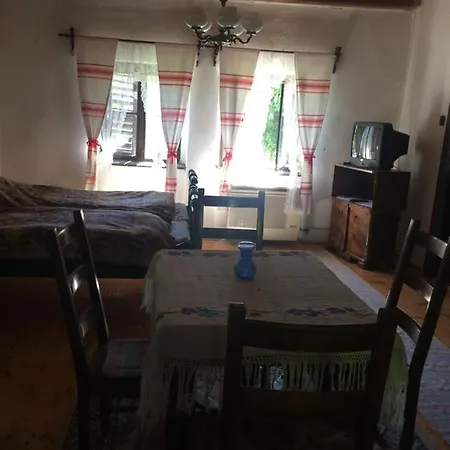 Ven Diofa Kuria * Balaton
