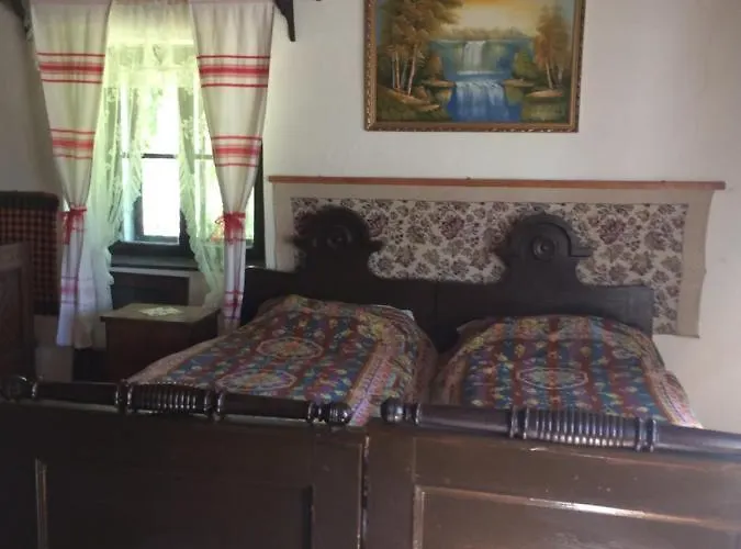 Ven Diofa Kuria בית כפרי